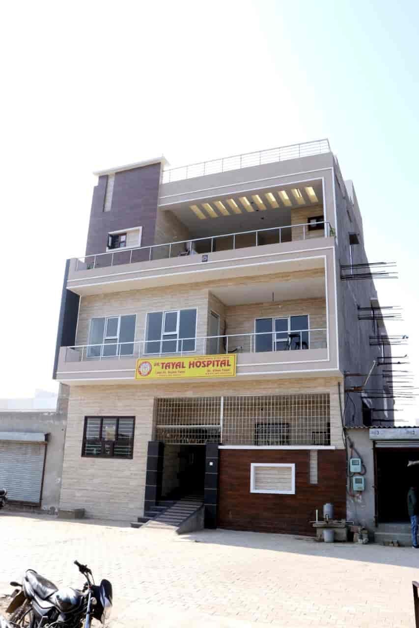 Dr. Tayal Hospital